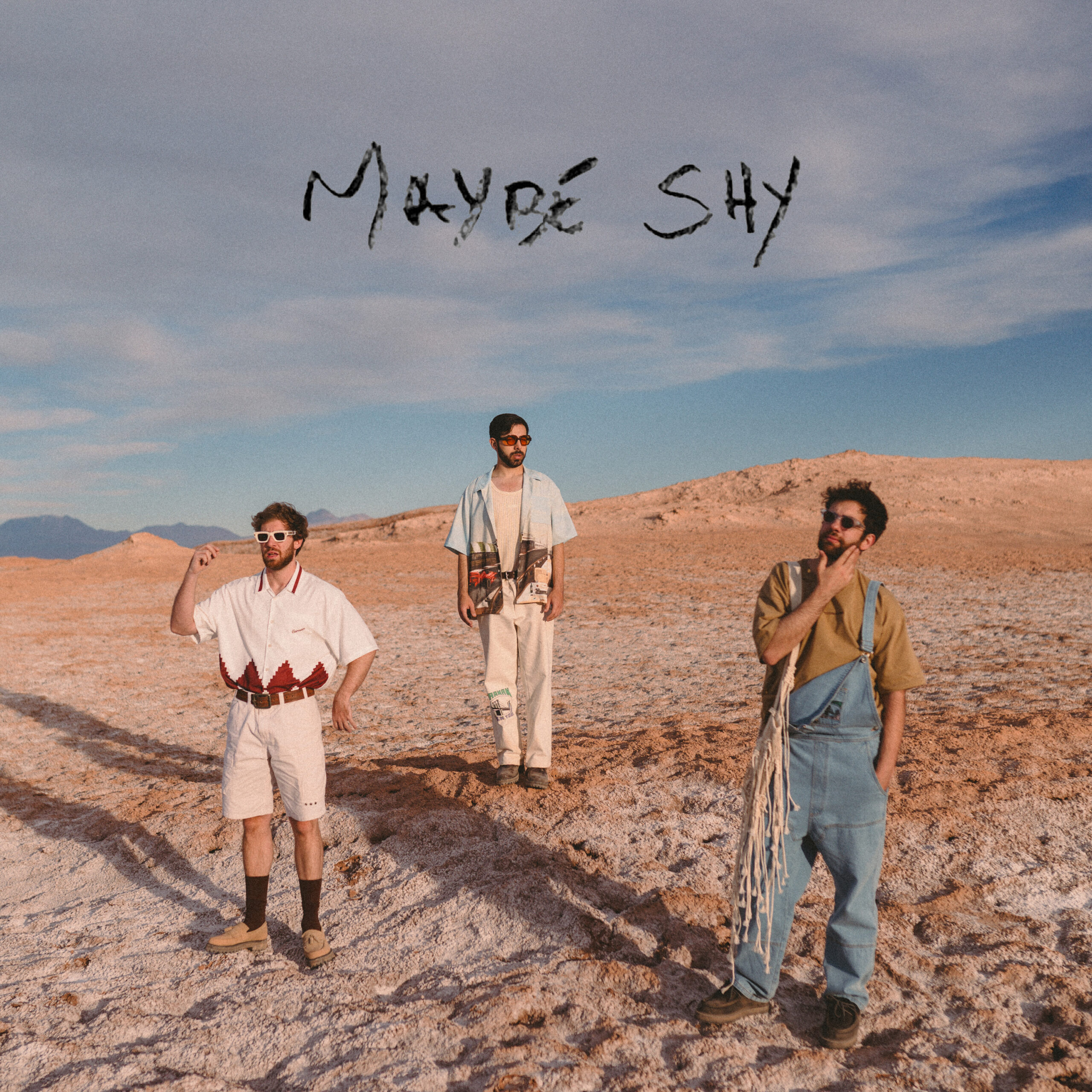 ROOFTIME LANÇA “MAYBE SHY”, SINGLE QUE DÁ INÍCIO A NOVA FASE ARTÍSTICA